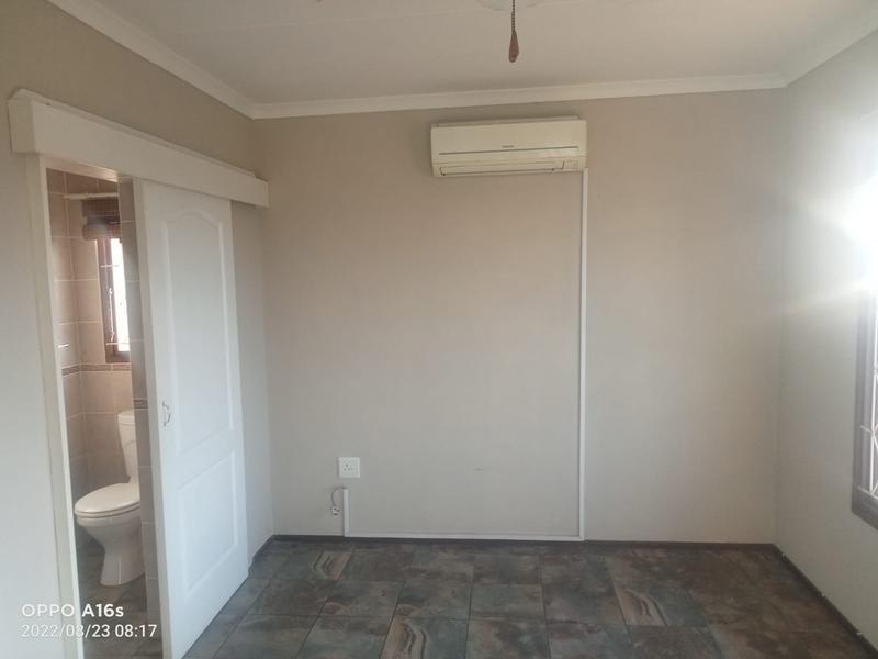 3 Bedroom Property for Sale in Southport KwaZulu-Natal