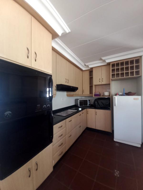 3 Bedroom Property for Sale in Umtentweni KwaZulu-Natal