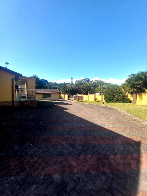 3 Bedroom Property for Sale in Uvongo KwaZulu-Natal