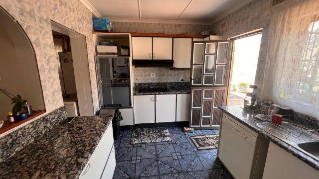 4 Bedroom Property for Sale in Northdene KwaZulu-Natal