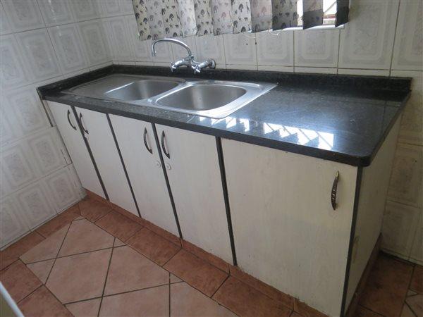 To Let 3 Bedroom Property for Rent in Duffs Road KwaZulu-Natal