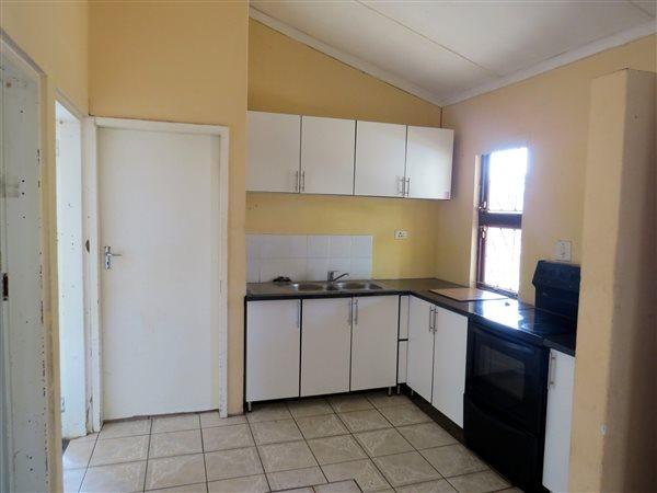 To Let 3 Bedroom Property for Rent in Newlands West KwaZulu-Natal