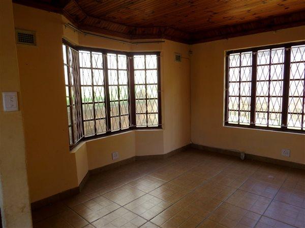 To Let 3 Bedroom Property for Rent in Newlands West KwaZulu-Natal