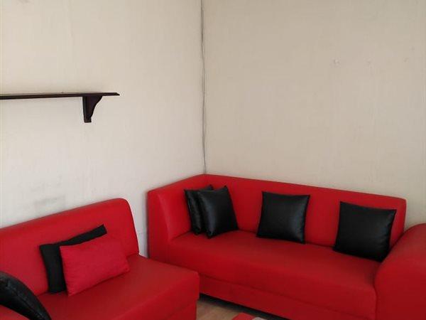 To Let 2 Bedroom Property for Rent in Umlazi KwaZulu-Natal