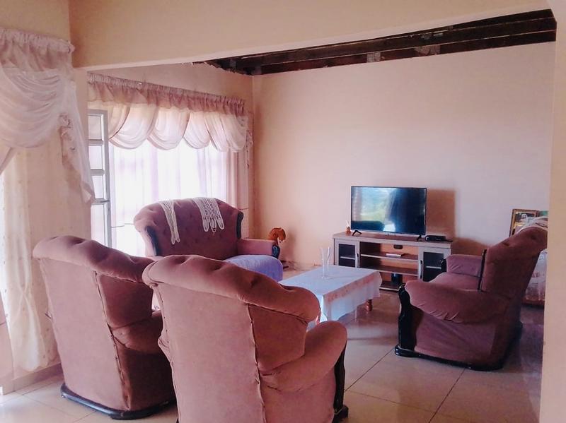 5 Bedroom Property for Sale in Adams Mission KwaZulu-Natal