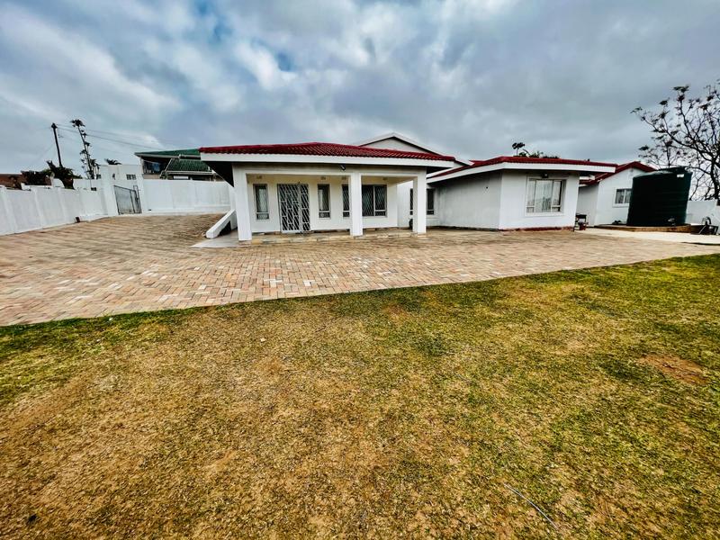 5 Bedroom Property for Sale in Shallcross KwaZulu-Natal