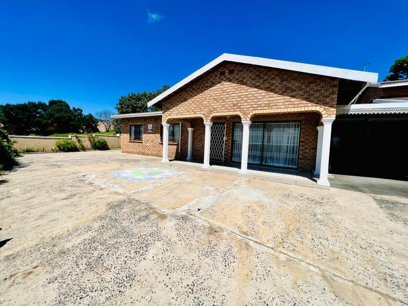 4 Bedroom Property for Sale in Avoca KwaZulu-Natal