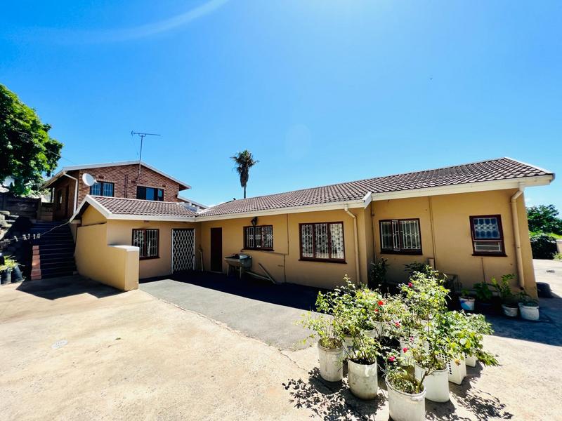 4 Bedroom Property for Sale in Avoca KwaZulu-Natal