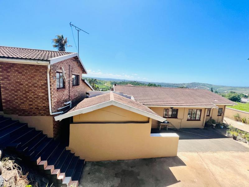 4 Bedroom Property for Sale in Avoca KwaZulu-Natal