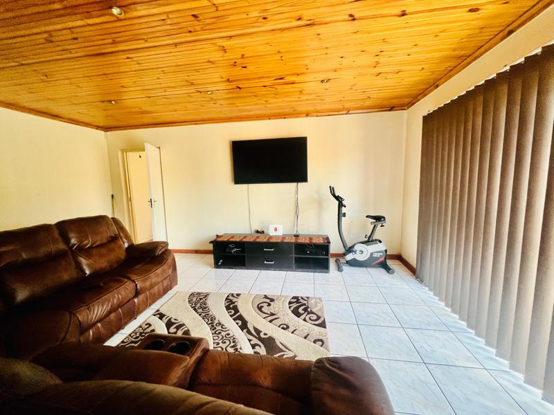 4 Bedroom Property for Sale in Clare Hills KwaZulu-Natal