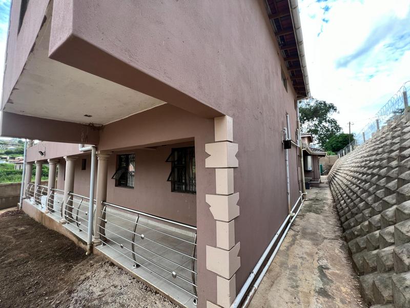 9 Bedroom Property for Sale in Inanda KwaZulu-Natal