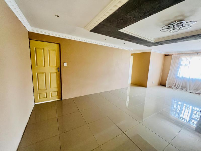9 Bedroom Property for Sale in Inanda KwaZulu-Natal