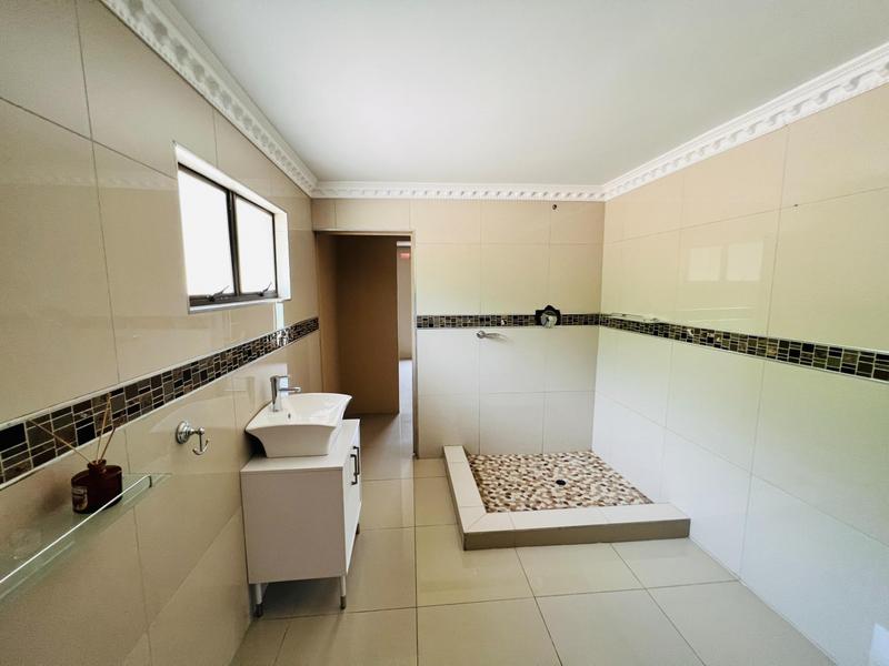 9 Bedroom Property for Sale in Inanda KwaZulu-Natal