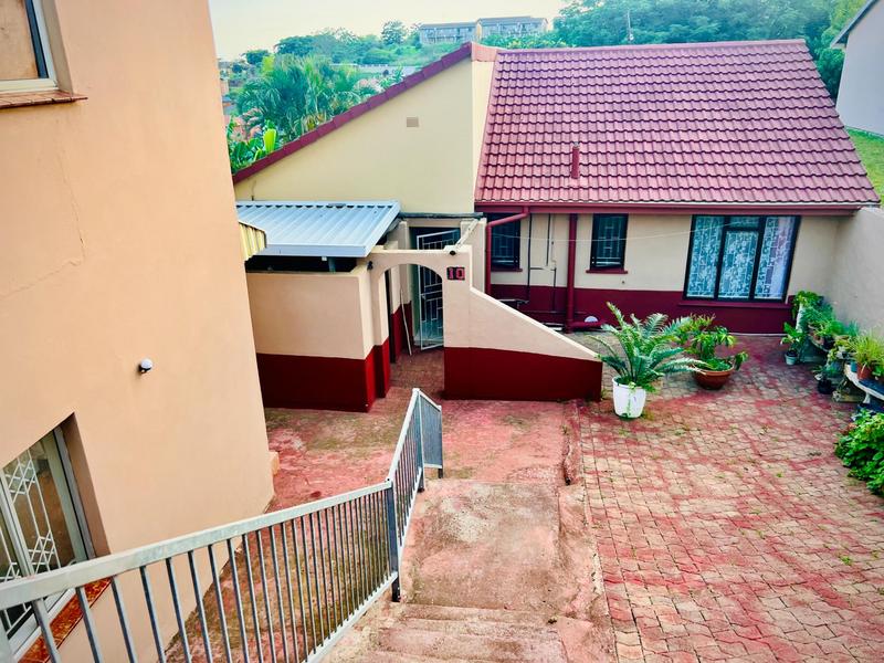4 Bedroom Property for Sale in Castle Hill KwaZulu-Natal