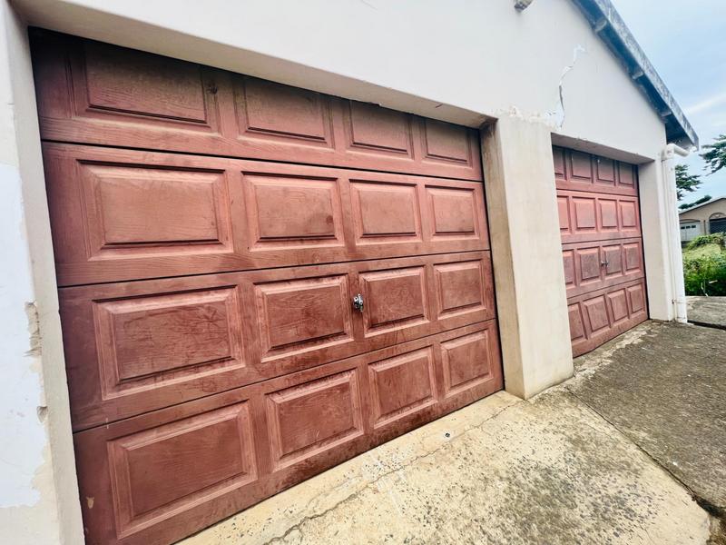 4 Bedroom Property for Sale in Newlands West KwaZulu-Natal