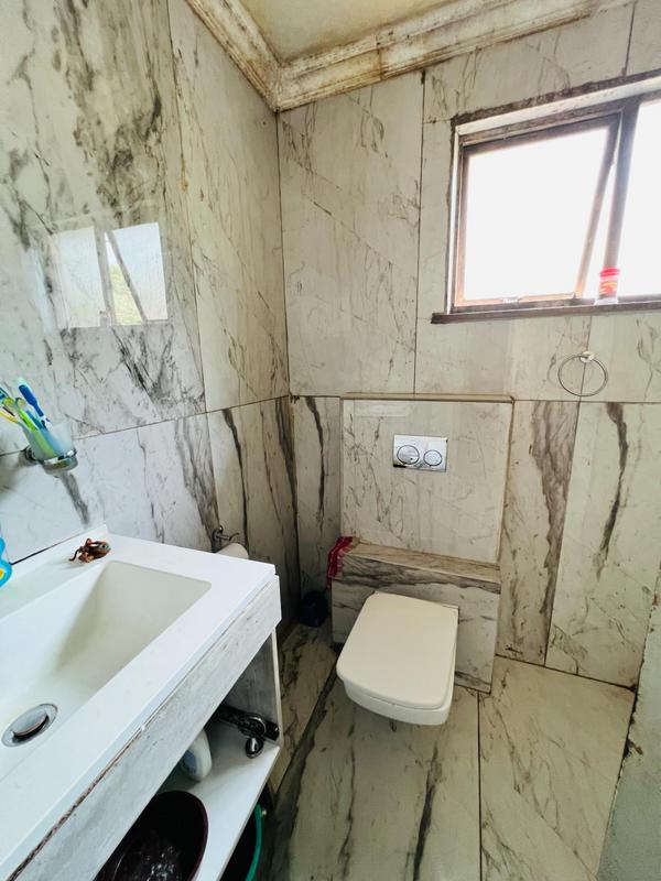 4 Bedroom Property for Sale in Newlands West KwaZulu-Natal