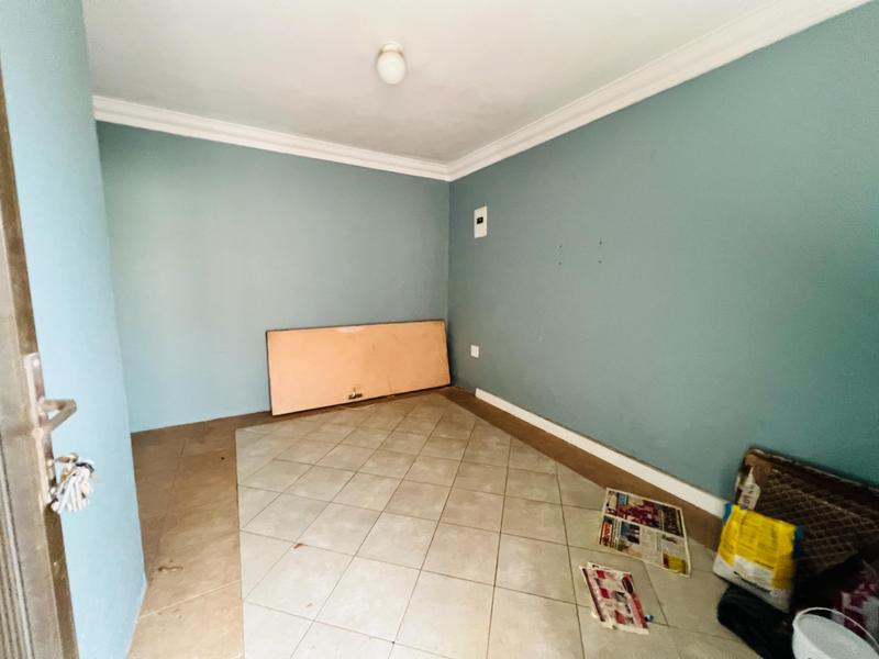 4 Bedroom Property for Sale in Newlands West KwaZulu-Natal