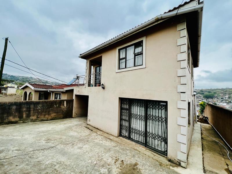 3 Bedroom Property for Sale in Newlands West KwaZulu-Natal