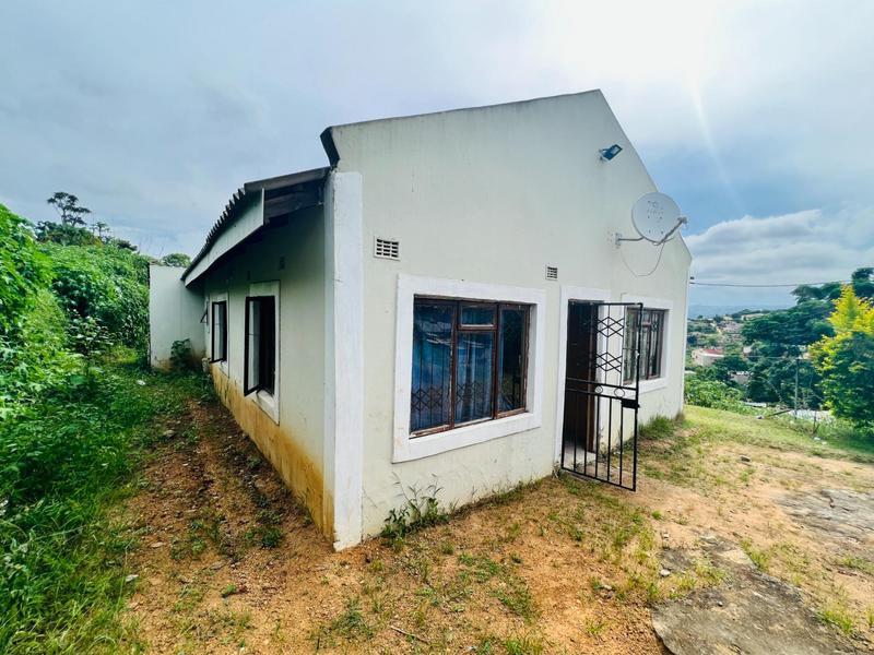4 Bedroom Property for Sale in Ntuzuma KwaZulu-Natal