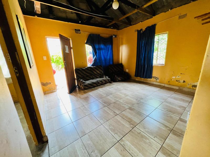 4 Bedroom Property for Sale in Ntuzuma KwaZulu-Natal