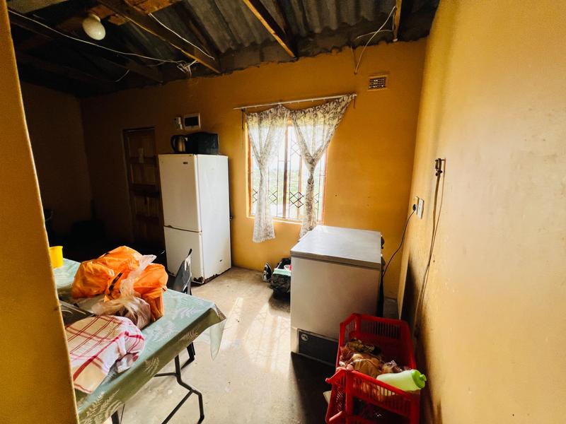 4 Bedroom Property for Sale in Ntuzuma KwaZulu-Natal