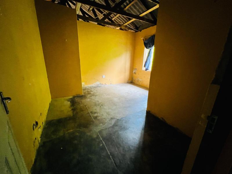 4 Bedroom Property for Sale in Ntuzuma KwaZulu-Natal