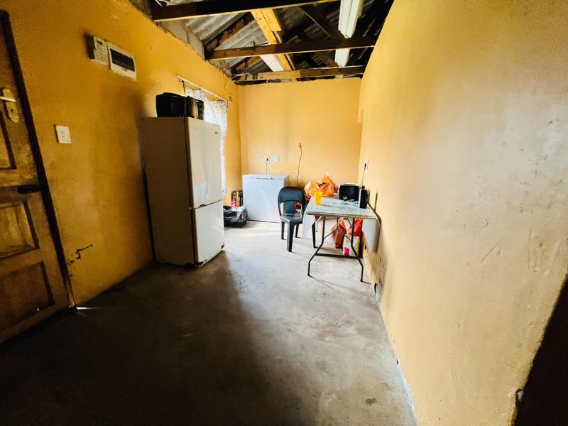 4 Bedroom Property for Sale in Ntuzuma KwaZulu-Natal