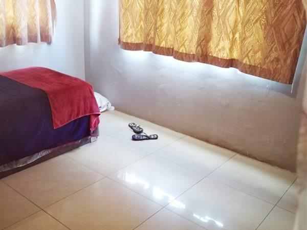 7 Bedroom Property for Sale in Ntuzuma KwaZulu-Natal