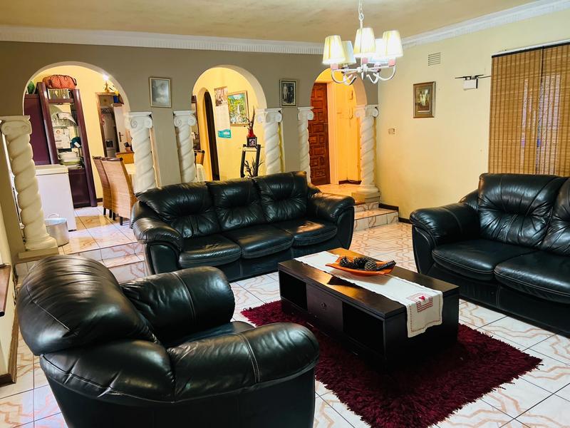 5 Bedroom Property for Sale in Manors KwaZulu-Natal