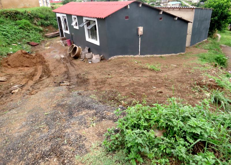 5 Bedroom Property for Sale in Umlazi KwaZulu-Natal