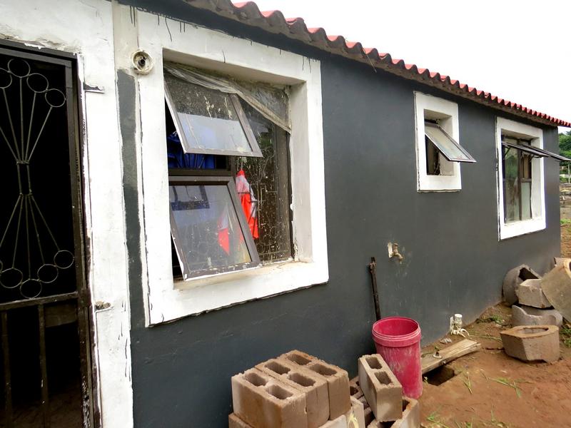 5 Bedroom Property for Sale in Umlazi KwaZulu-Natal