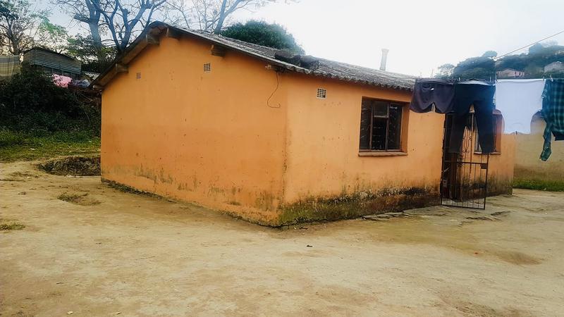 2 Bedroom Property for Sale in Umlazi KwaZulu-Natal