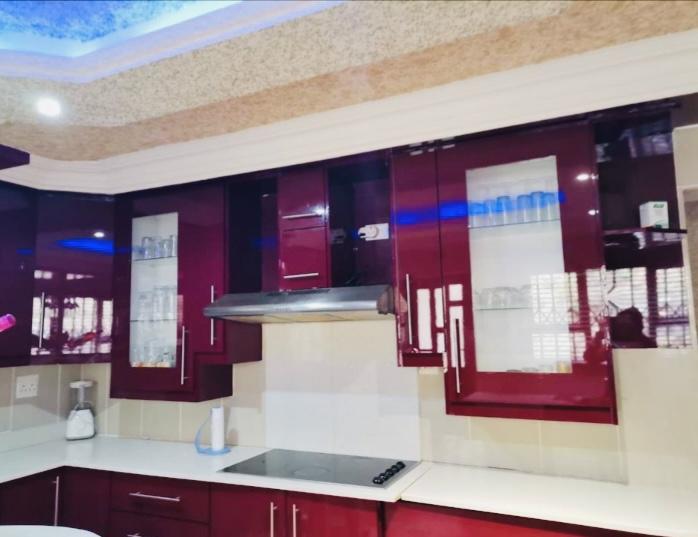 3 Bedroom Property for Sale in Umlazi KwaZulu-Natal