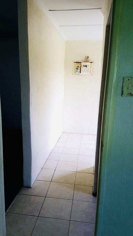 2 Bedroom Property for Sale in Umlazi KwaZulu-Natal