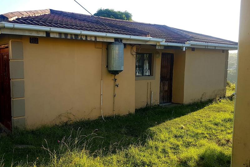 4 Bedroom Property for Sale in Umlazi KwaZulu-Natal