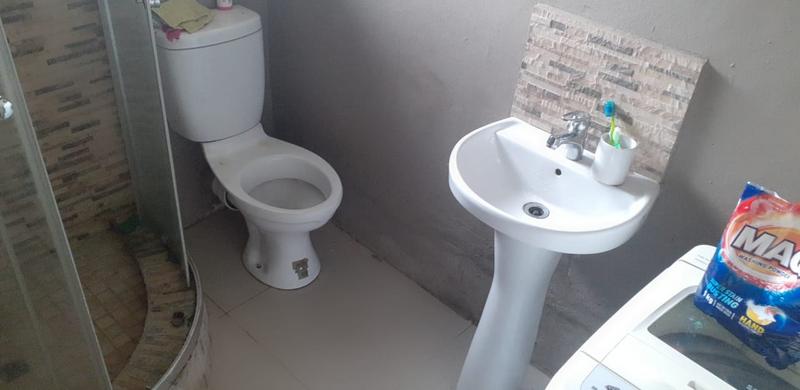 4 Bedroom Property for Sale in Umlazi KwaZulu-Natal