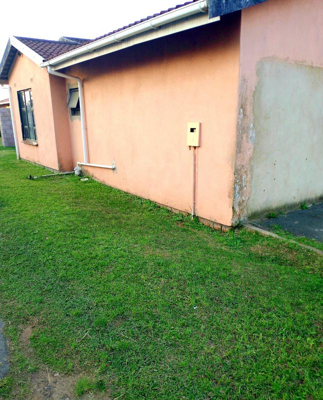 4 Bedroom Property for Sale in Umlazi KwaZulu-Natal
