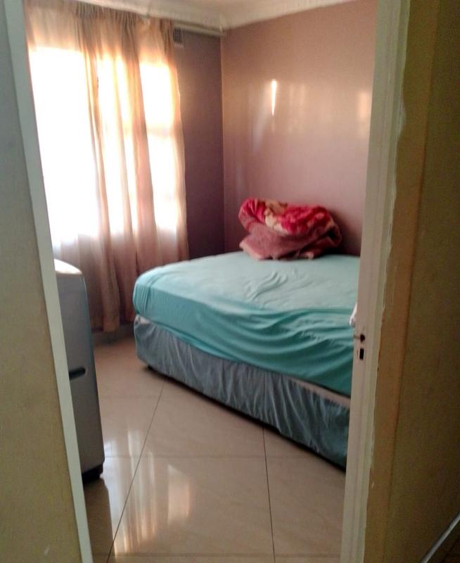 4 Bedroom Property for Sale in Umlazi KwaZulu-Natal
