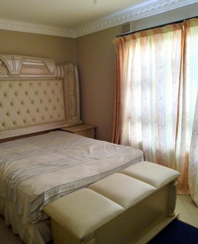 4 Bedroom Property for Sale in Umlazi KwaZulu-Natal