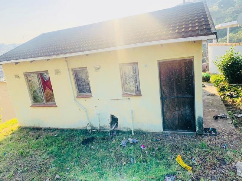 2 Bedroom Property for Sale in Umlazi KwaZulu-Natal