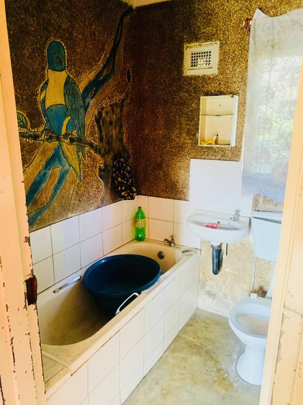 2 Bedroom Property for Sale in Umlazi KwaZulu-Natal