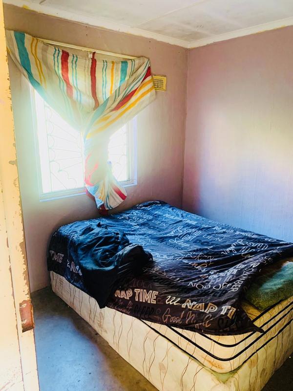 2 Bedroom Property for Sale in Umlazi KwaZulu-Natal