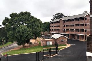 To Let 2 Bedroom Property for Rent in Amanzimtoti KwaZulu-Natal