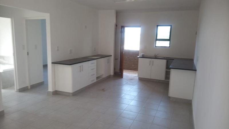 To Let 2 Bedroom Property for Rent in Amanzimtoti KwaZulu-Natal