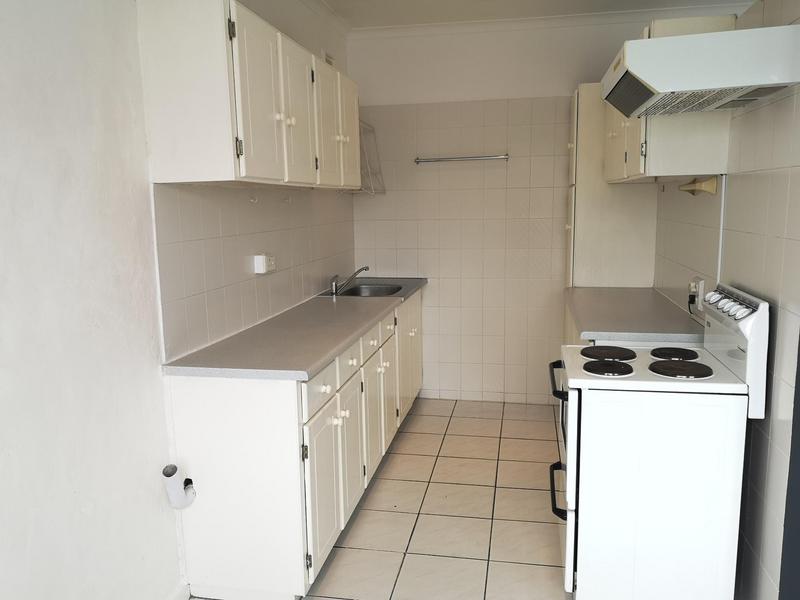 To Let 1 Bedroom Property for Rent in Essenwood KwaZulu-Natal