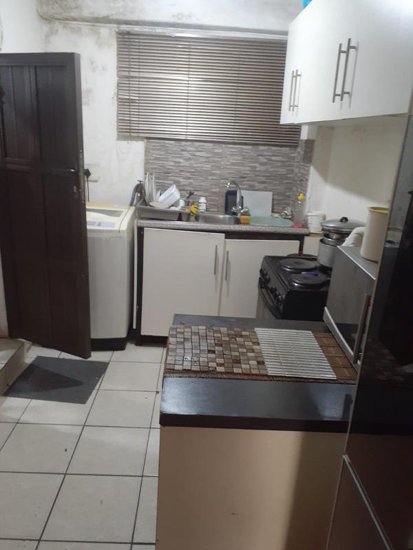 2 Bedroom Property for Sale in Overport KwaZulu-Natal