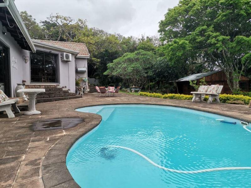 3 Bedroom Property for Sale in Amanzimtoti KwaZulu-Natal