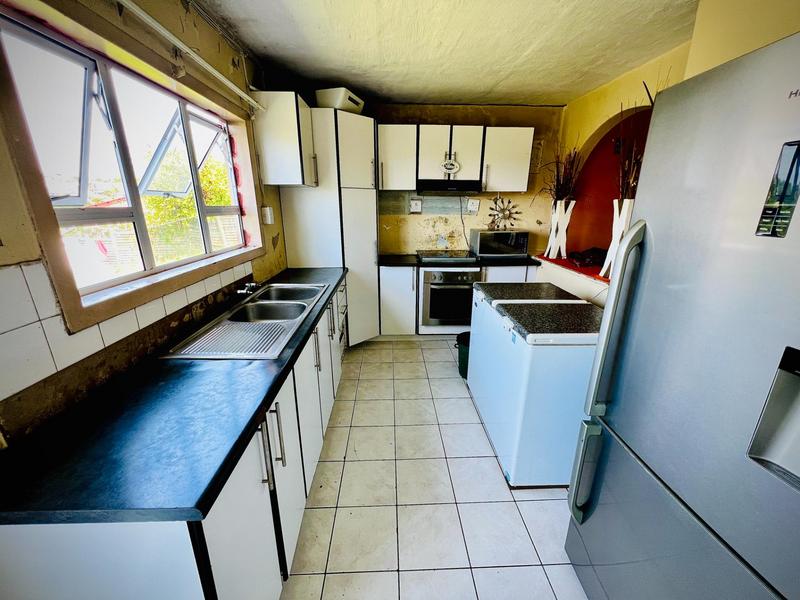 1 Bedroom Property for Sale in Newlands East KwaZulu-Natal