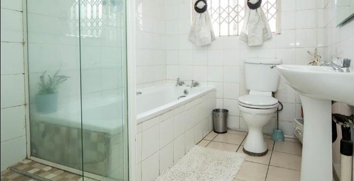 4 Bedroom Property for Sale in Veld En Vlei KwaZulu-Natal