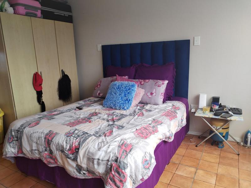 1 Bedroom Property for Sale in Berea KwaZulu-Natal